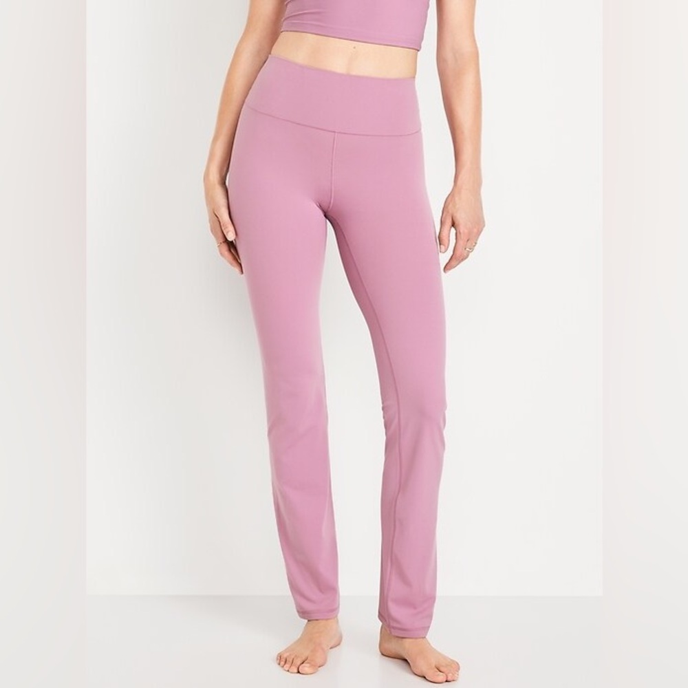 NWT! Old Navy Dusk Bloom High Waisted Studio Smooth Straight Leggings - Small 📌